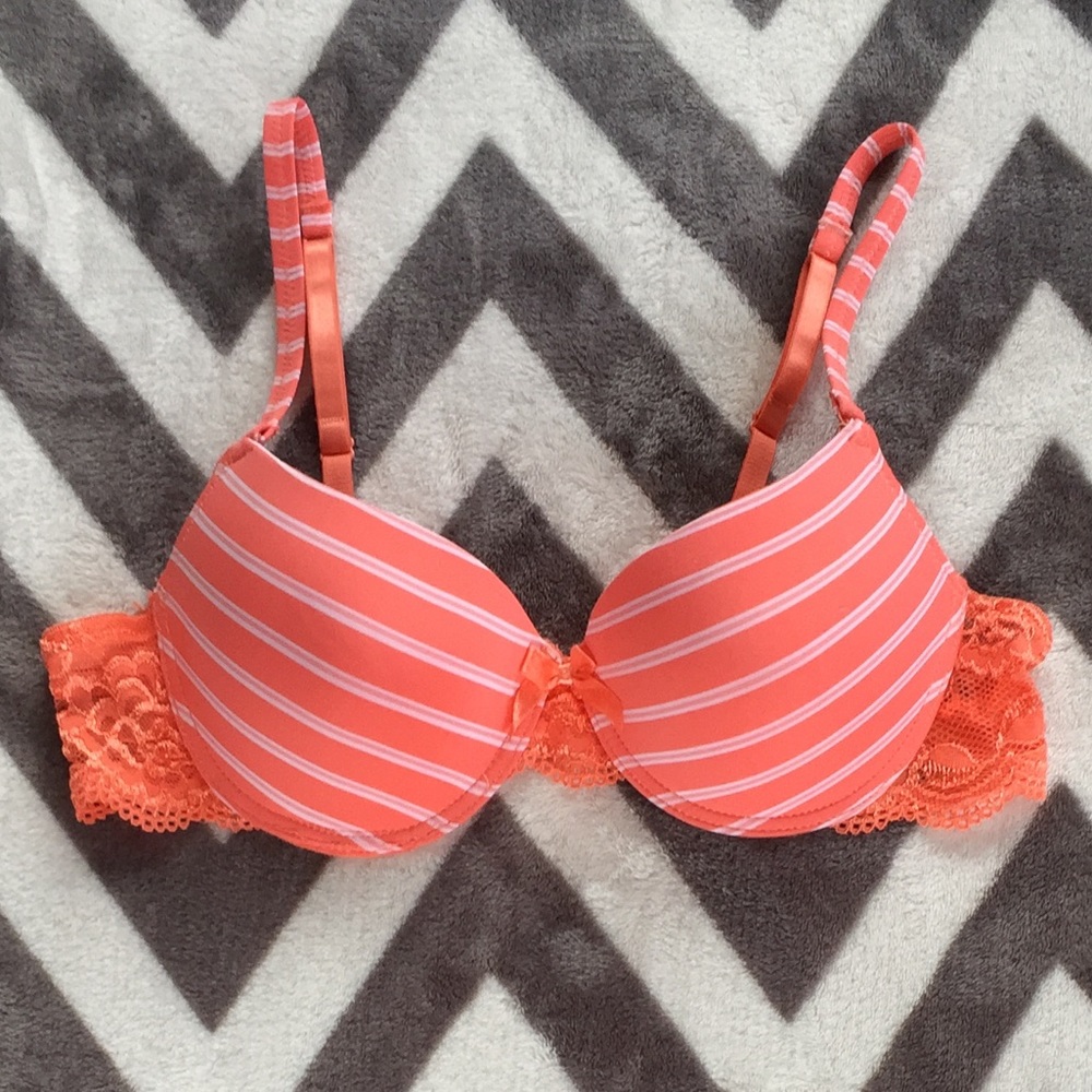 34B bra